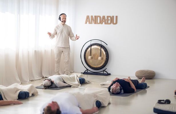 Transformative Breathwork Session with Andri - 1 Hour