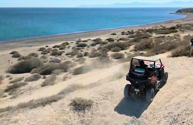 Desert Off Road Adventure Tour in La Paz