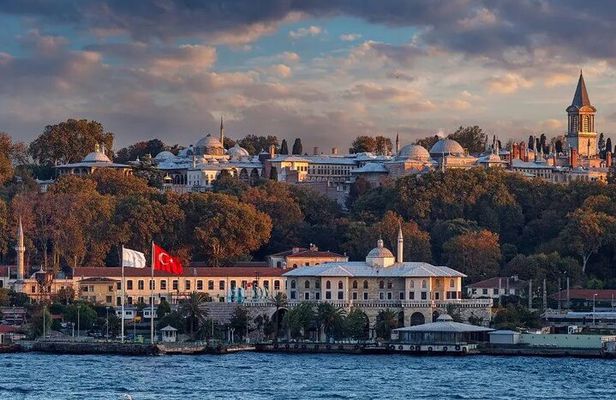 Topkapi Palace and Harem Museum Ticket with Audio Guide