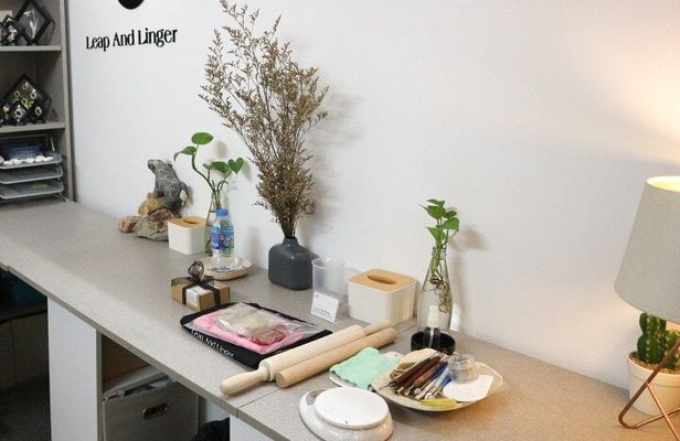 Private Boutique Ceramic Jewelry Design Experience in Hanoi