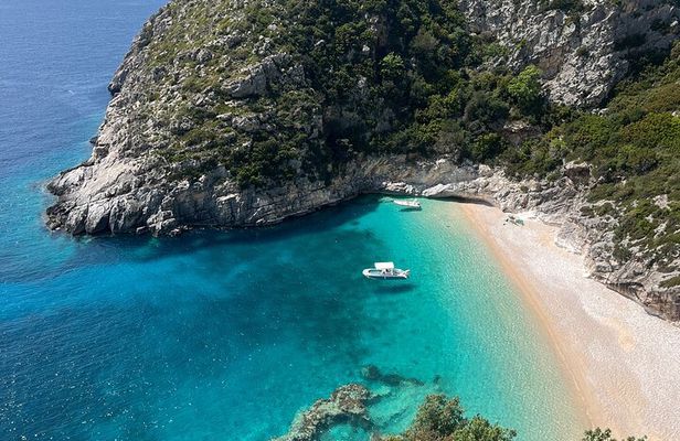 Grama Bay Tour from Dhermi