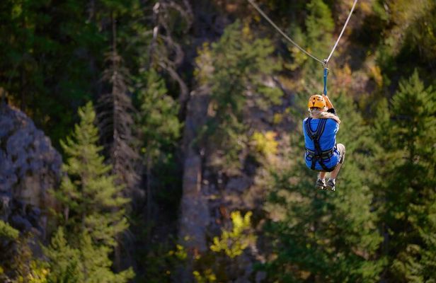 Cross Canyon Zipline Tour in Peachland BC Canada