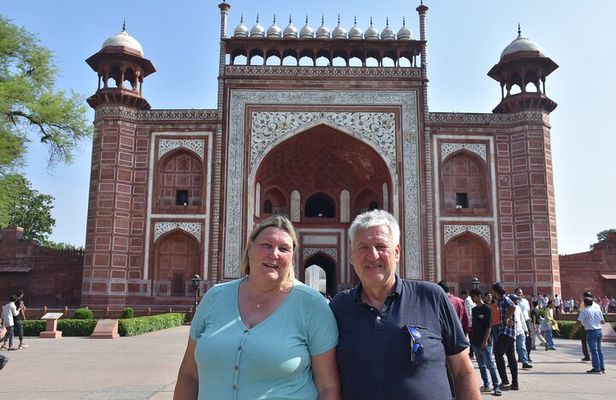 Private Taj mahal ( Sunrise/sunset ) Agra Overnight Tour