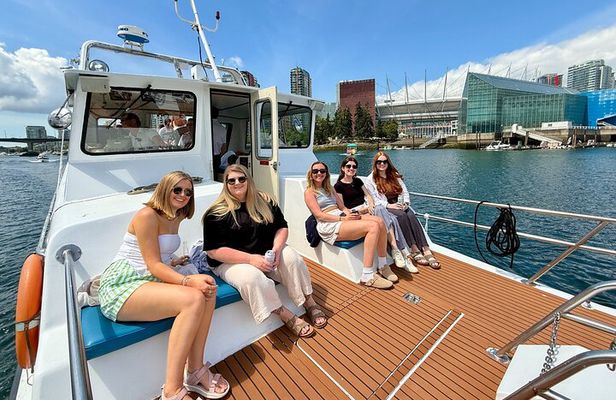 Vancouver Sightseeing Boat Cruise with Live Tour Guide