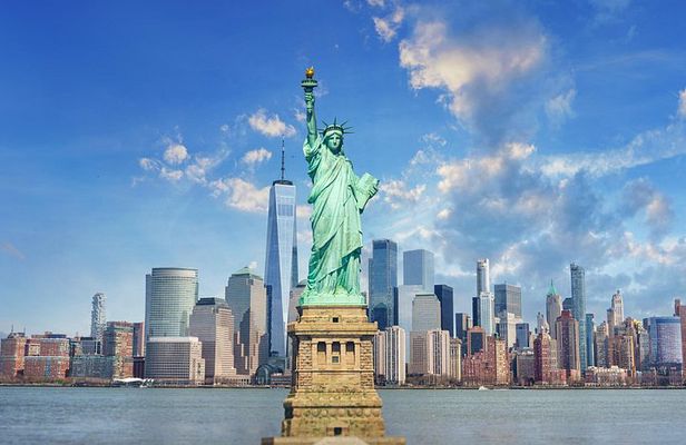 Statue of Liberty and Ellis Island Ferry with Audio Tour Access