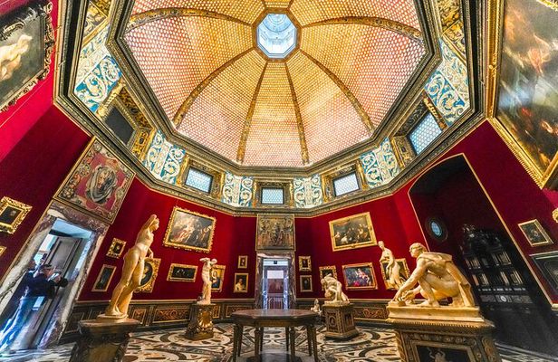 Florence: Ultimate Uffizi Gallery VIP Tour 