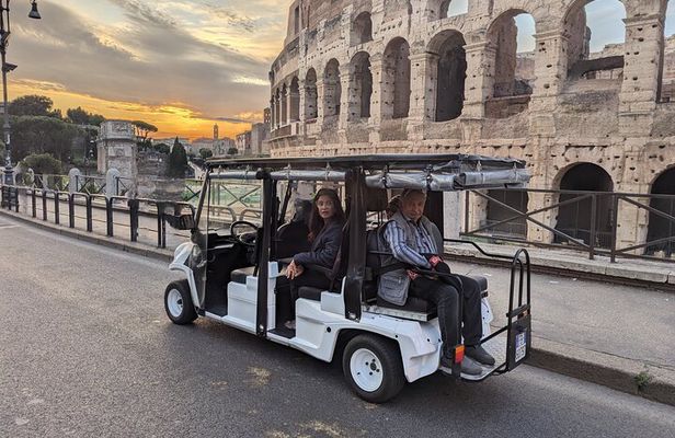 Rome Highlights by private Golf Cart: The best City Tour