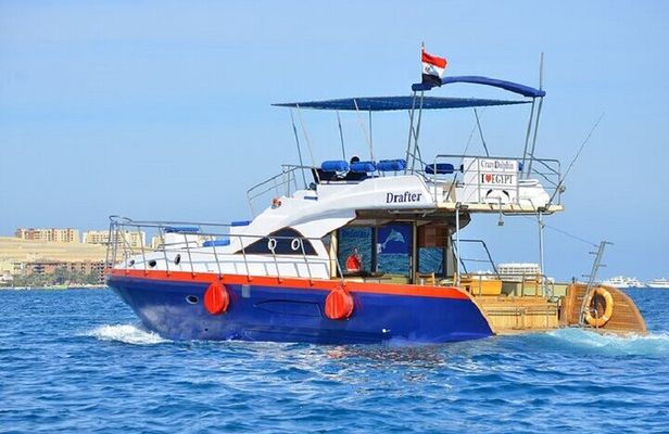 Private Fishing Overnight with Equipment and Dinner - Hurghada