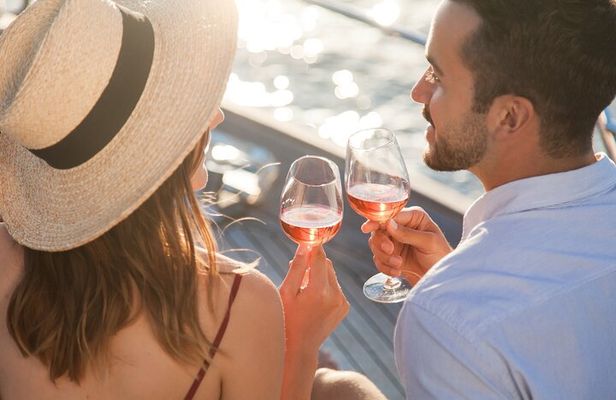 Athens Riviera Sunset Cruise with Food & Drinks Pairing
