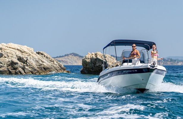 Zakynthos: Private Cruise – South Coast Hidden Gems