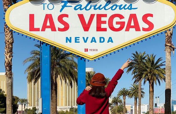 Las Vegas City & Scenery - Hoover Dam Seven Magic Downtown & more