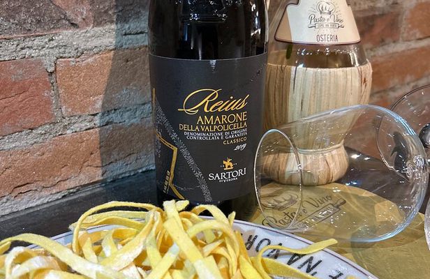 Milan culinary experience with high class wine tastings