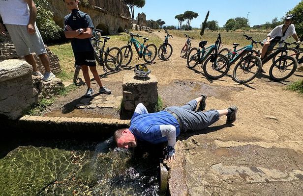 Half Day E Bike Tour of Via Appia with Catacombs and Lunch