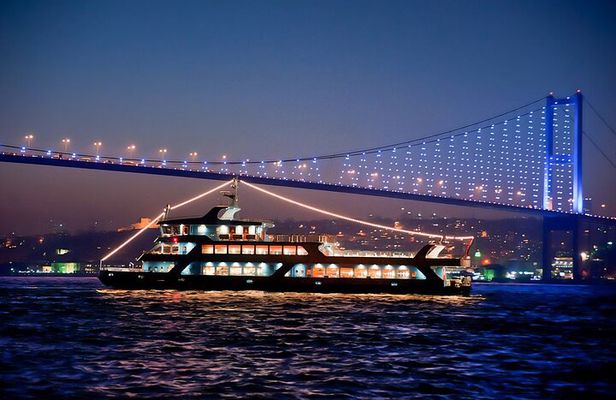 Bosphorus Dinner Cruise with Turkish Night Show in Istanbul