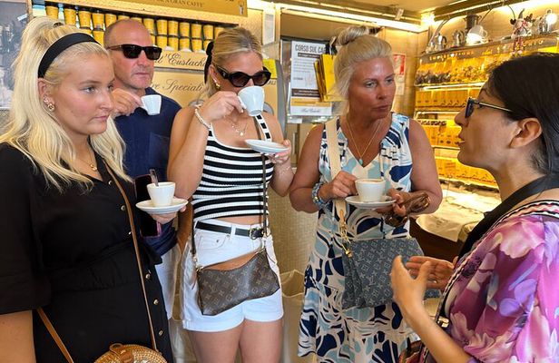 Rome Early Morning Breakfast and Sightseeing Food Tour