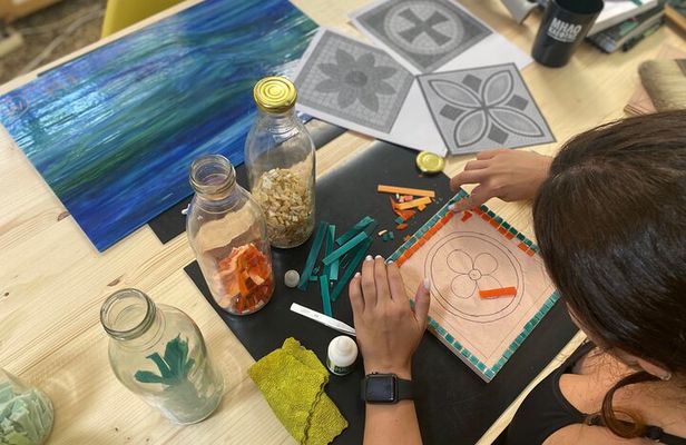 Thessaloniki: UNESCO Walk & Byzantine Glass Mosaic Workshop