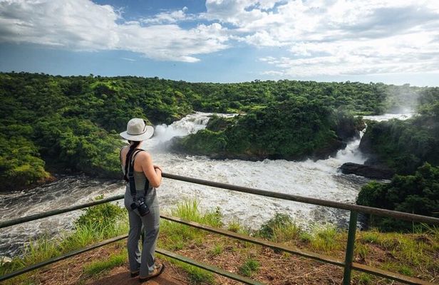 Murchison Waterfalls Hiking Adventure