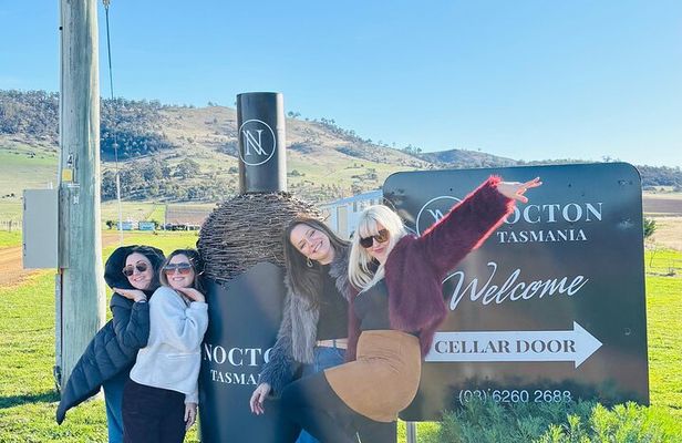 Private Winery Tour from Hobart