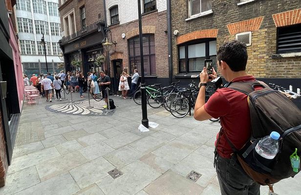 Rock and Roll Walking Tour of Soho London