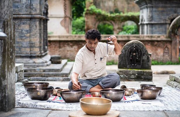 Singing Bowl Sound Therapy Sessions