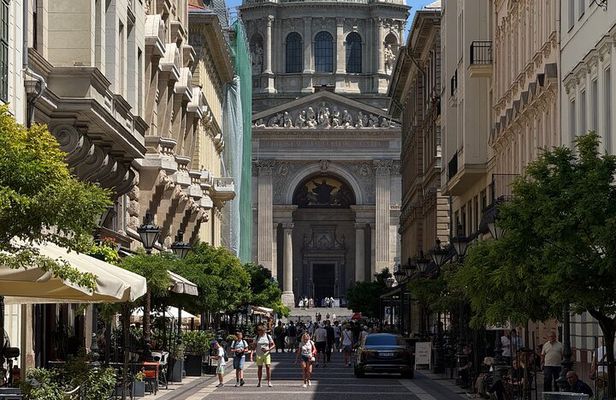 Vienna, Budapest and Bratislava 3 Capitals Small Group Day Trips