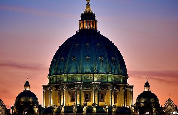 St.Peter's Basilica Skip-the-line with Guided Tour