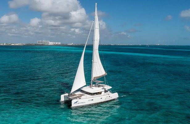 Get Up and Go to Isla Mujeres: Catamaran Tour