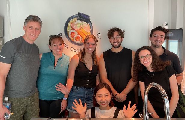Cozy Tokyo Class: Ramen, Sushi, Sake Pairing & Cultural Exchange