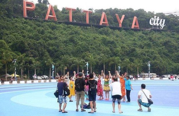 Pattaya City Tour: Big Buddha, Viewpoint and Gems Gallery