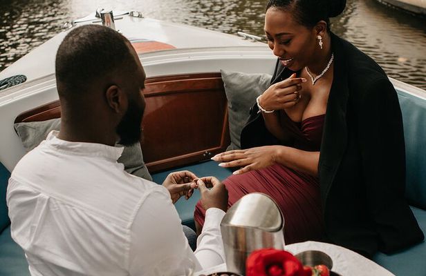 Private Marriage Proposal Canal Cruise Amsterdam w Bubbles/Roses