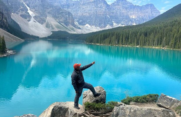 Banff Lake Louise, Moraine Lake, Emerald & Johnston Shuttle Tour