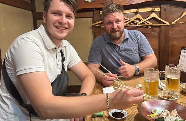 Kurashiki Bar Hopping Night Tour in the Bikan Historical Quarter