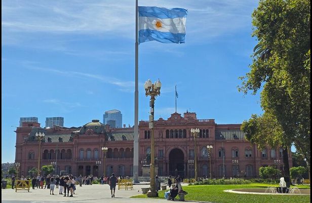 Buenos Aires in One Day Guided Tour with Car