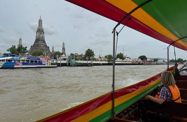3 hours Walking and Canal tour by The Long tail Boat Tour in BKK