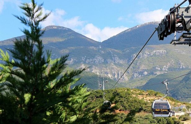 Tirana City and Dajti Mountain Cable Car Tour