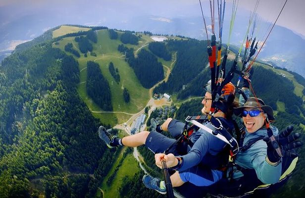 Mozirje Private Paragliding Adventure Tour