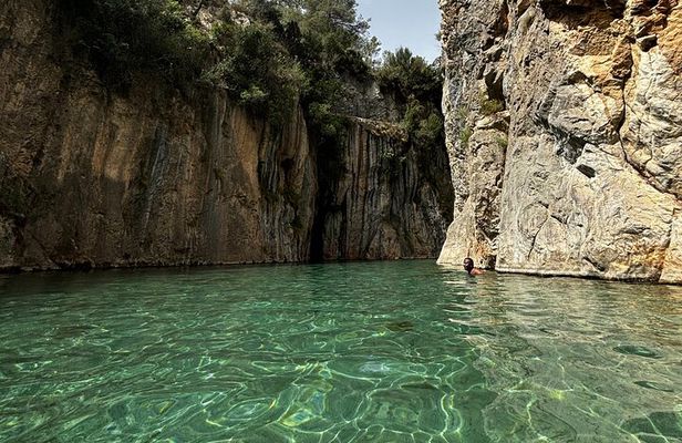 Valencia: Thermal Springs and Salto de La Novia Waterfall Tour
