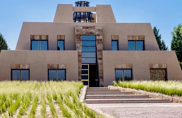 Catena Zapata Experience and lunch in a Michelin Guide Restaurant