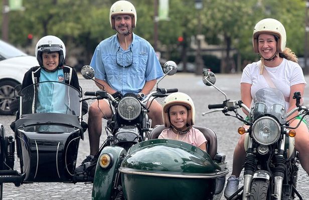 Paris: Guided Side Car Tour on the Left Bank
