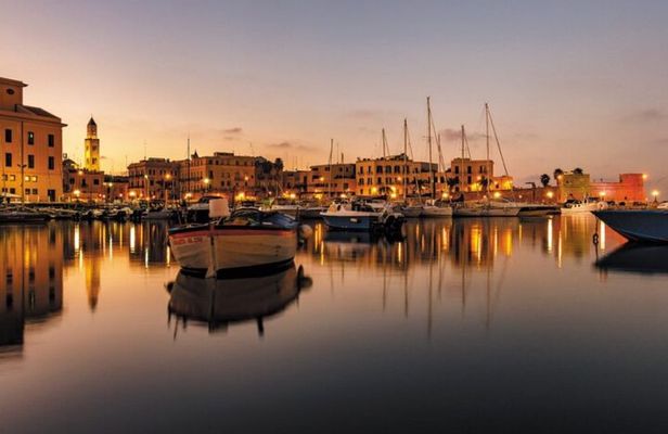 Boat trip to Bari with aperitif