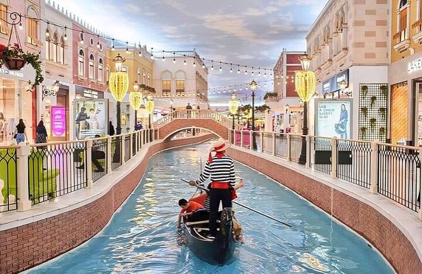 Doha City Tour, Villaggio Mall and Free Gondola Ride 