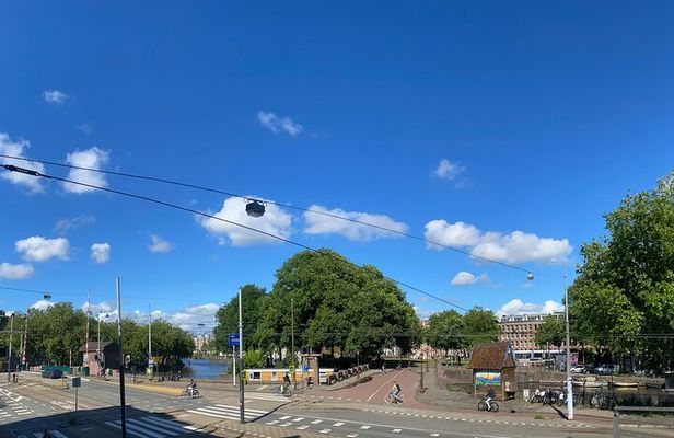 Amsterdam Private Walking Tour with Dinner Experience