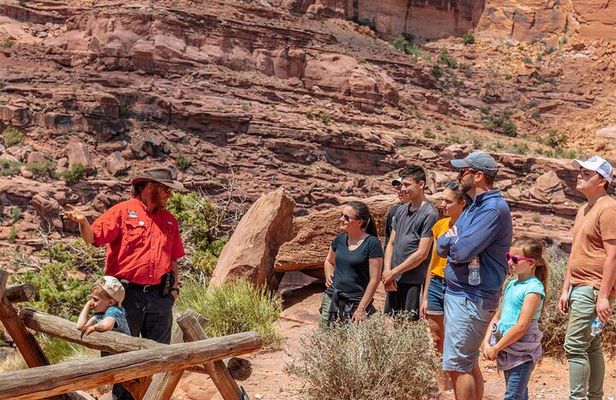 Moab Afternoon Half Day Jeep Tour