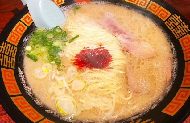 Fukuoka & Hakata Private Tour with Optional Port Pickup