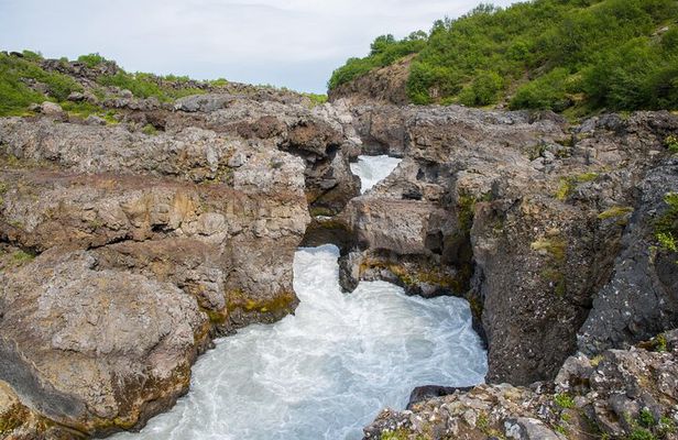 ATV Quad Adventure in Húsafell: Rivers & Mountain Views