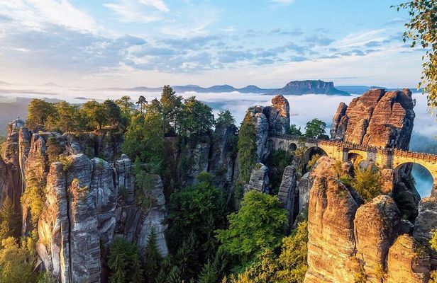 Bastei Bridge, Pravcicka Gate & Narnia Rocks Tour from Prague