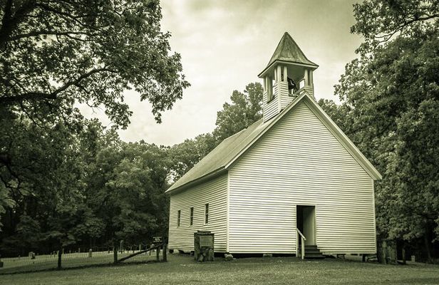 Grave Intentions Ghost Tour