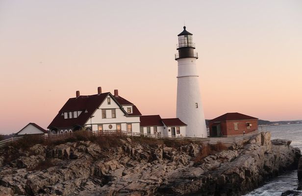 Portland Head Light and Fort Williams Walking Tour
