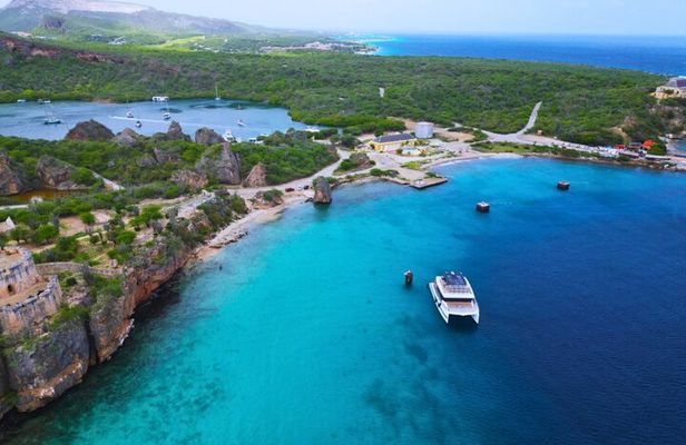 Snorkel Trip on a Catamaran Yacht All Inclusive Experience