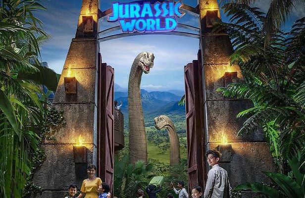 Jurassic World Bangkok Experience: Dinosaur Encounter
